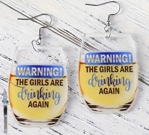 B33 the girls are - -,