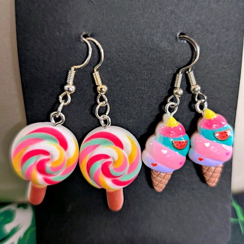 Pairs fashion earrings - 2,