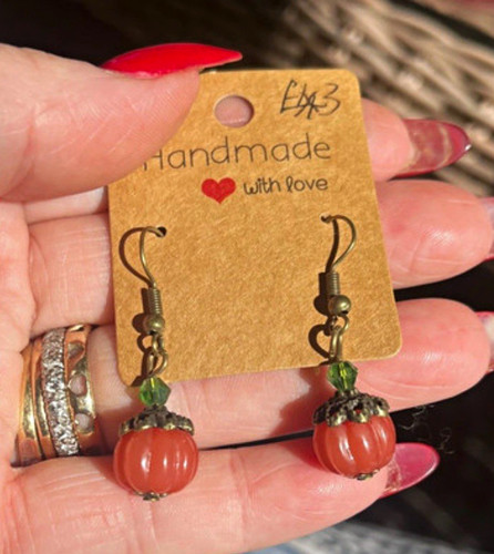 Handmade pumpkin dangle - handmade, dangle/drop