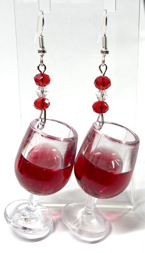 Red wine glass dangly - red,