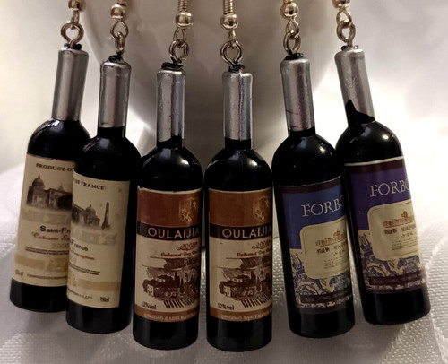 Silver acrylic wine bottle - silver,
